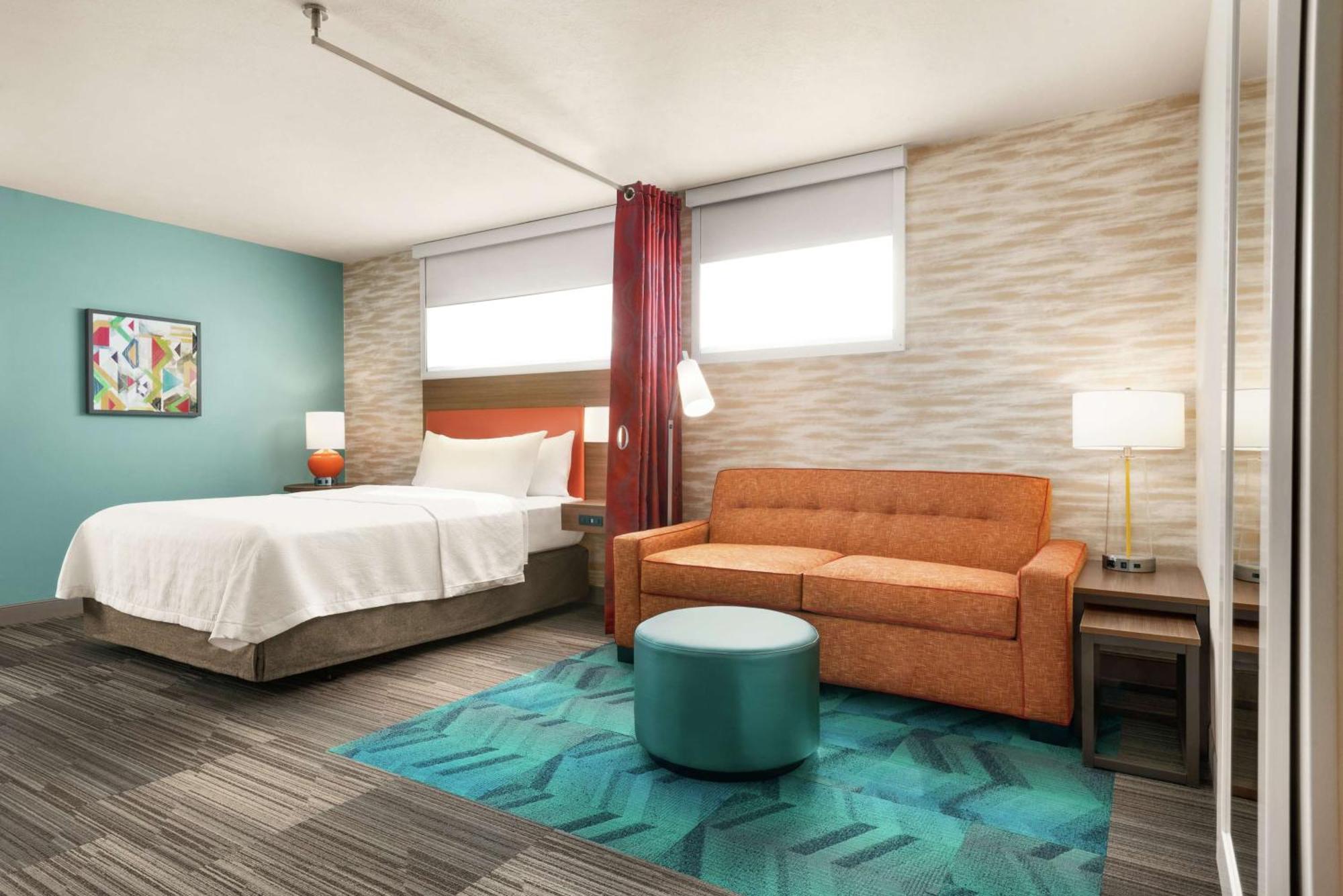 Home2 Suites By Hilton Bismarck Exterior photo